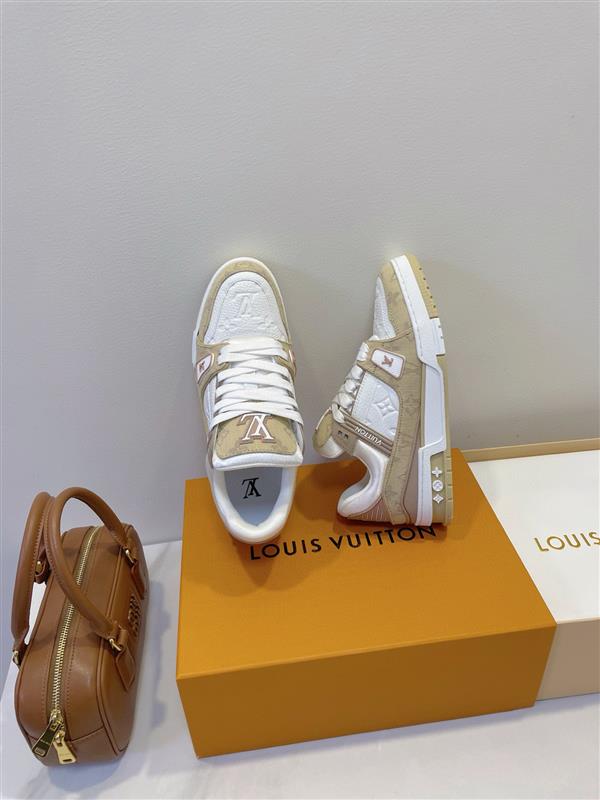 20251128154046869 390